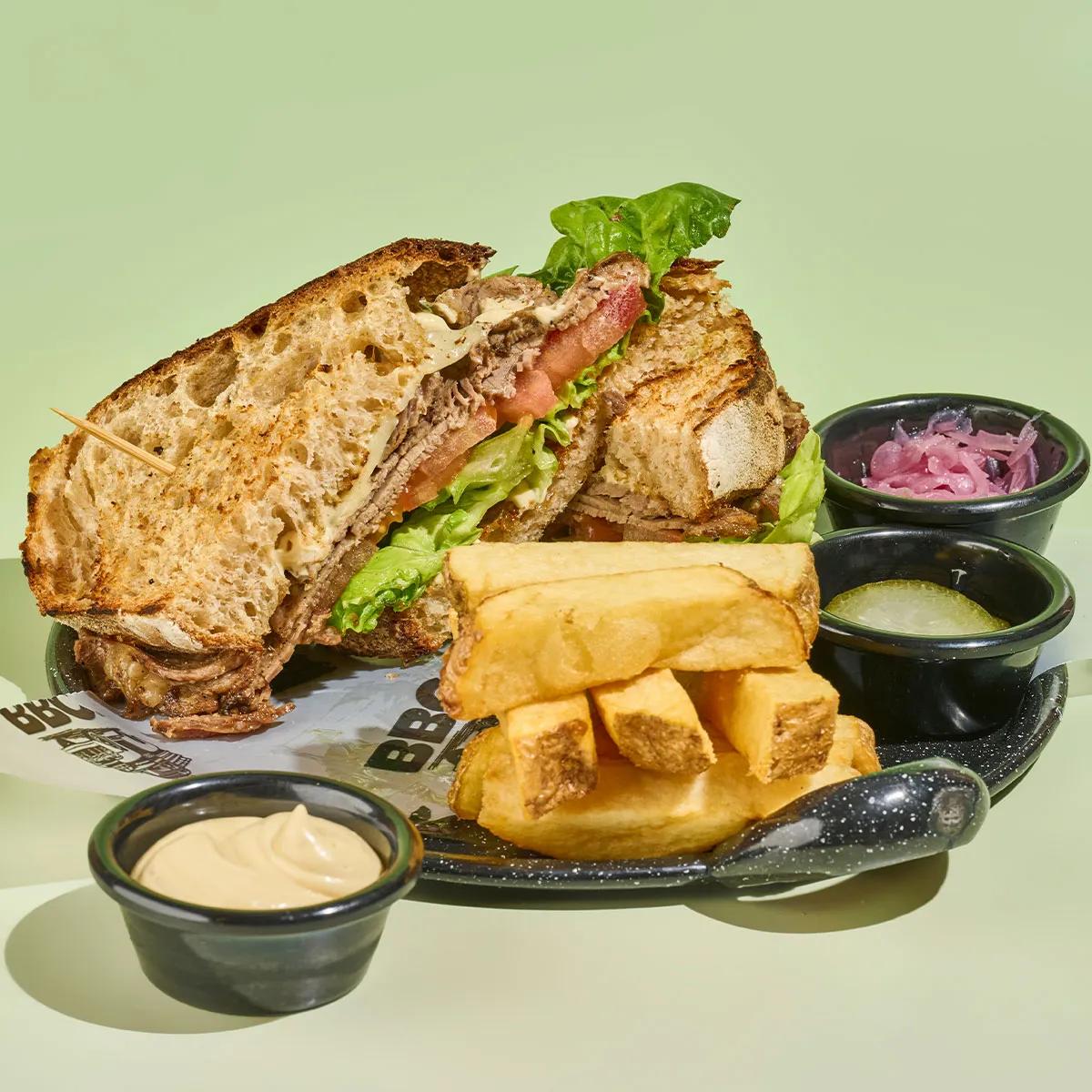 Popular item de BBC: ROAST BEEF MELT