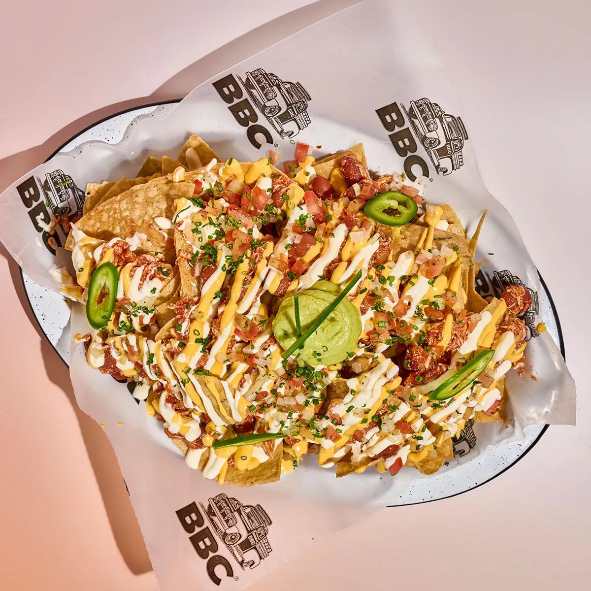 Popular item de BBC: BANDEJA DE NACHOS (1/2 porción)